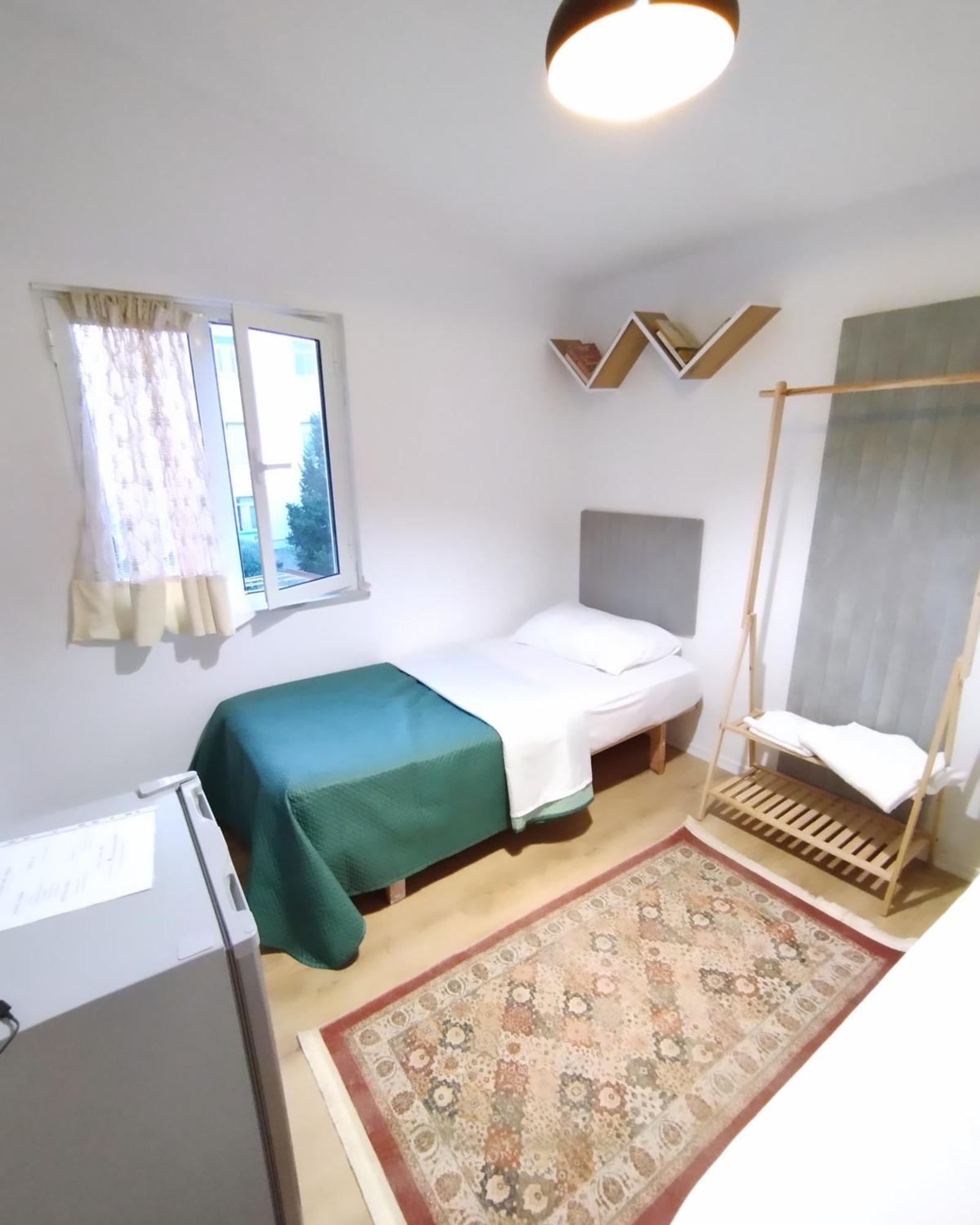 2 Single Bedroom Tiran Dış mekan fotoğraf
